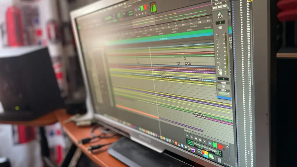 Un écran d'Apple qui affiche Avid Protools